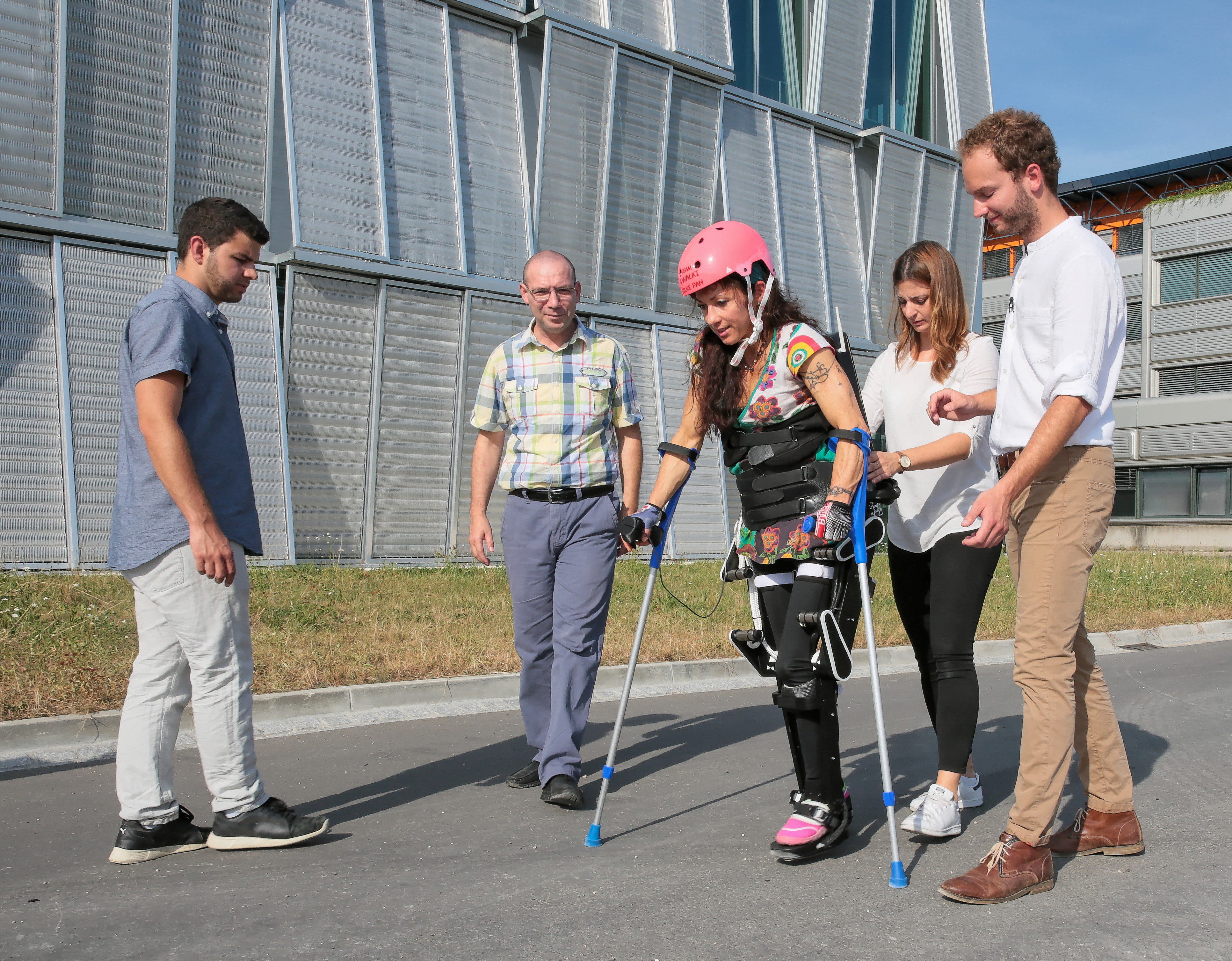 Silke Pan using TWIICE in front of the new mechanical engineering building at EPFL